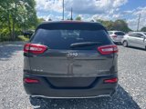 Used 2016 Jeep Cherokee Limited image 4