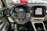 Used 2021 Volvo XC40 T5 Momentum w/ Premium Package image 5