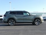 New 2026 Volkswagen Atlas SEL Premium R-Line image 2