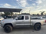 Used 2018 Toyota Tacoma SR w/ SR Convenience Package image 2