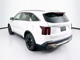 Used 2024 Kia Sorento S image 5