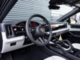 New 2025 Porsche Cayenne Coupe image 4