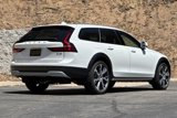 New 2025 Volvo V90 B6 Cross Country Ultra w/ Climate Package image 5