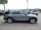 Certified 2023 Ford Explorer Platinum w/ Technology Package image 4