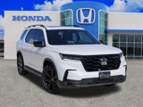 New 2025 Honda Pilot Black Edition image 2