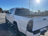 Used 2015 Toyota Tacoma TRD Pro image 6