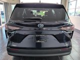 Used 2023 Toyota Sienna XLE image 6