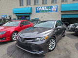 Used 2020 Toyota Camry LE image 5
