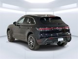 Used 2025 Porsche Macan image 3