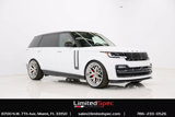 Used 2025 Land Rover Range Rover Long Wheelbase SE image 2