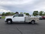 Used 2024 Chevrolet Silverado 3500 LT w/ Convenience Package image 2