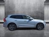 Used 2023 Volvo XC60 B5 Core image 4