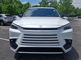 New 2025 Lexus TX 500h AWD image 2
