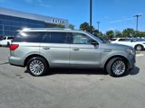 Used 2020 Lincoln Navigator 2WD image 2