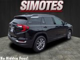 Used 2024 GMC Terrain SLT image 3