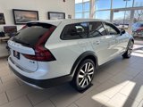 New 2025 Volvo V90 B6 Cross Country Ultra w/ Protection Package Premier image 2