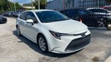 Used 2021 Toyota Corolla LE image 3