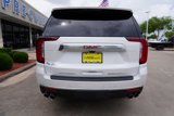 Used 2024 GMC Yukon XL Denali w/ Denali Reserve Package image 5