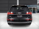 Used 2024 Audi Q5 e Premium Plus w/ Premium Plus Package image 6