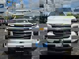New 2026 Chevrolet Traverse LT image 2