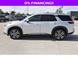 New 2025 Nissan Pathfinder Platinum w/ Cargo Package image 4