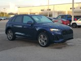 Used 2025 Audi Q5 2.0T Premium w/ Convenience Plus Package image 2