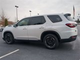 New 2025 Honda Pilot EX-L image 5