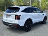 New 2025 Kia Sorento X-Line EX image 4