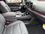 New 2025 Chevrolet Traverse Z71 w/ Driver Confidence Package image 6
