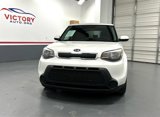 Used 2016 Kia Soul image 2