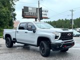 Used 2025 Chevrolet Silverado 2500 ZR2 w/ Technology Package image 3