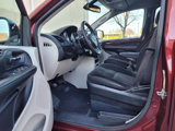 Used 2019 Dodge Grand Caravan SE w/ UConnect Hands-Free Group image 5