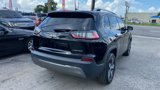 Used 2019 Jeep Cherokee Limited image 6