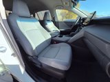 Used 2021 Toyota Venza LE image 5