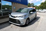 Used 2022 Toyota Sienna XLE image 3