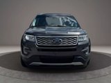 Used 2017 Ford Explorer Platinum image 2