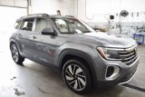 Used 2024 Volkswagen Atlas SE image 3