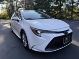 Used 2021 Toyota Corolla LE image 3