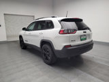 Used 2021 Jeep Cherokee Latitude Plus image 5