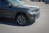 Used 2023 Jeep Grand Cherokee L Overland w/ Luxury Tech Group IV image 3