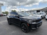 Used 2024 Jeep Grand Cherokee L Altitude image 2