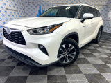 Used 2020 Toyota Highlander XLE image 2