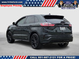 Used 2024 Ford Edge SE w/ Black Appearance Package image 2