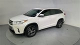 Used 2018 Toyota Highlander LE image 4