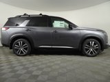 New 2025 Nissan Pathfinder Platinum image 2