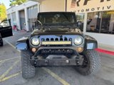 Used 2015 Jeep Wrangler Unlimited Rubicon image 2