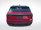Used 2024 Lincoln Nautilus Reserve w/ Equipment Group 202A image 5
