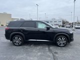 New 2025 Nissan Pathfinder Platinum w/ Cargo Package image 5