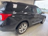 Used 2022 Ford Explorer Platinum w/ Equipment Group 601A image 4