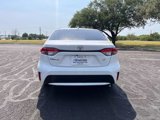 Used 2021 Toyota Corolla LE image 3